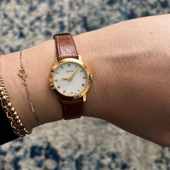 Gucci Accessories Vintage Gucci Watch Needs Battery Poshmark